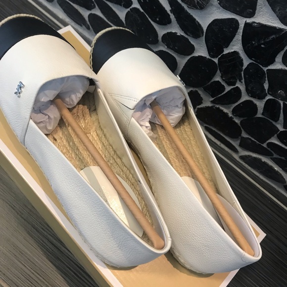 Last 2 pairs! Michael Kors Kendrick espadrilles - Picture 5 of 8